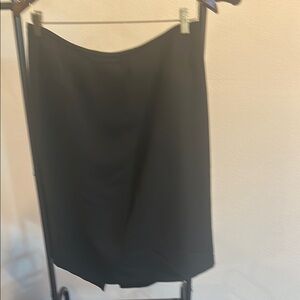 Elegant Black Women's Skirt